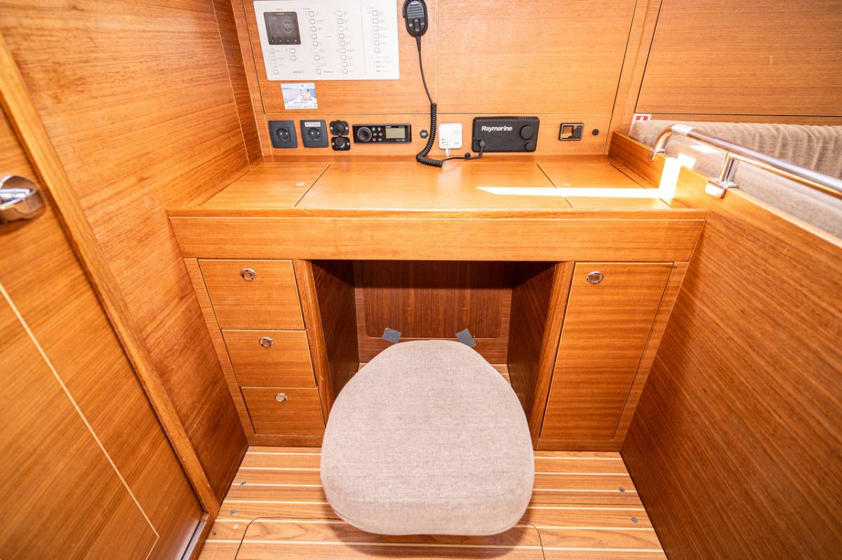 Elan Impression 45.1, Seraphim | Yacht Charter Croatia