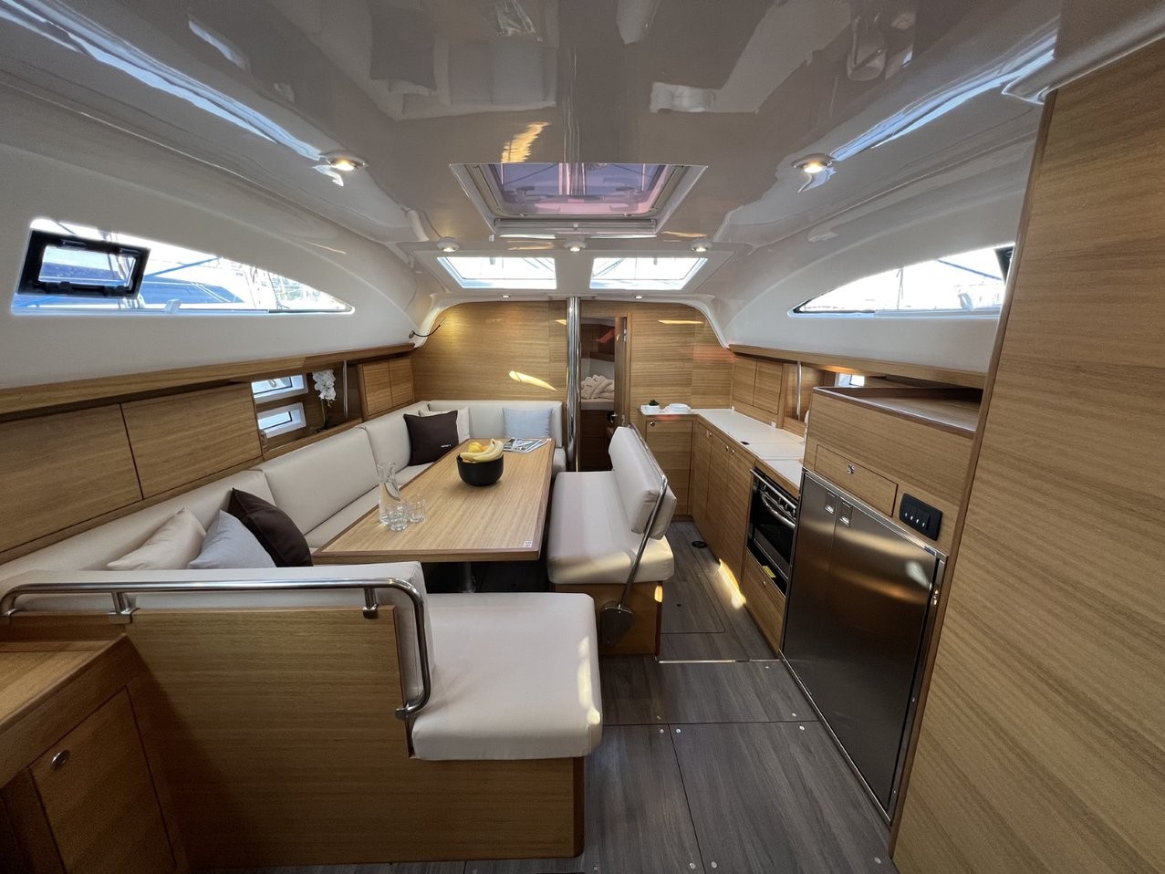 Elan Impression 45.1, Polaris | Yacht Charter Croatia