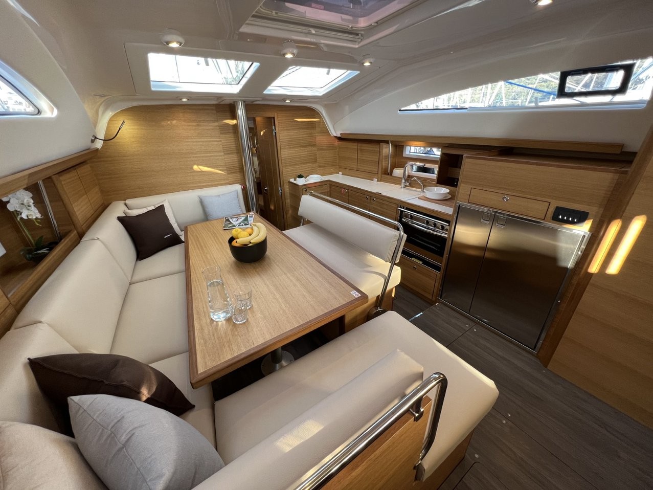 Elan Impression 45.1, Polaris | Yacht Charter Croatia