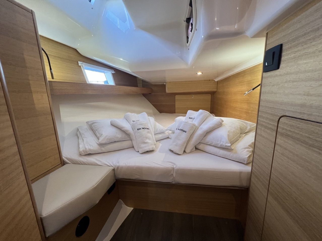Elan Impression 45.1, Polaris | Yacht Charter Croatia