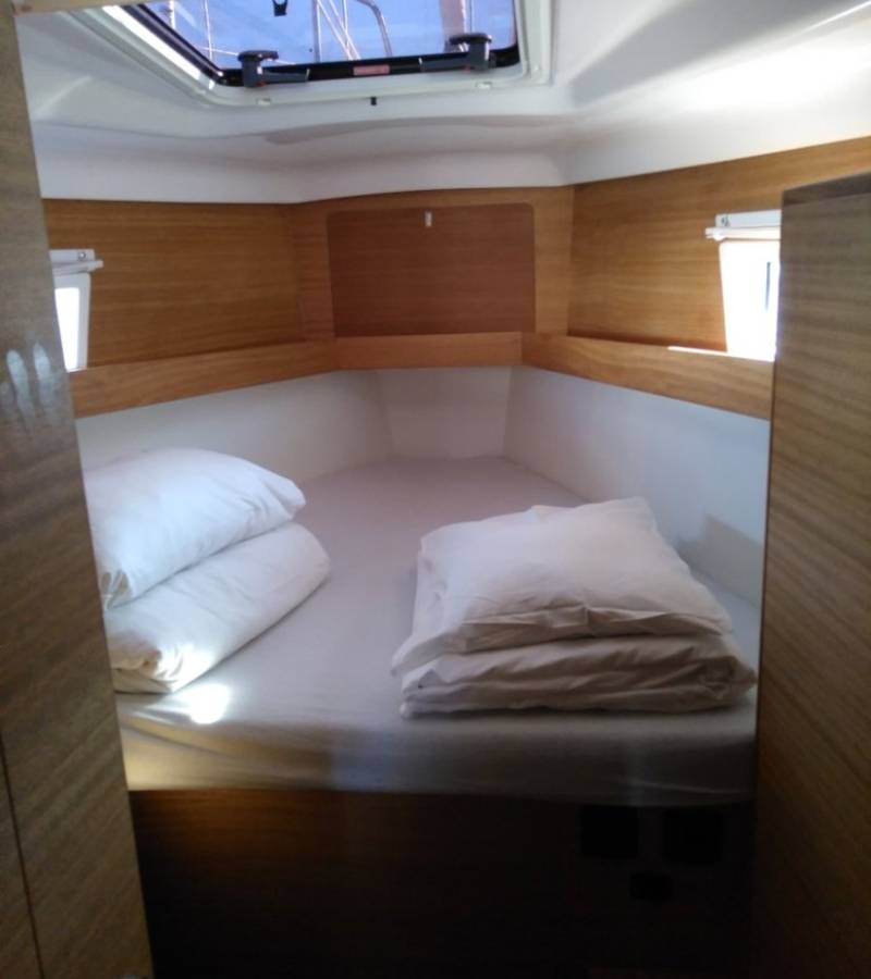 Elan Impression 45.1, Sea Cloud 3 | Yacht Charter Croatia