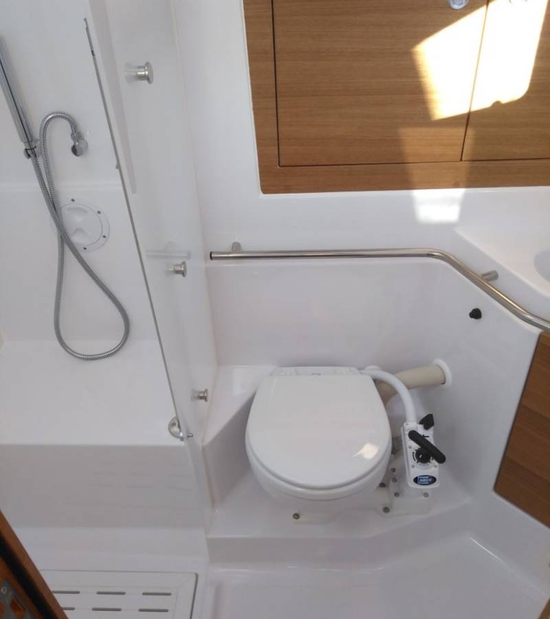 Elan Impression 45.1, Sea Cloud 3 | Yacht Charter Croatia