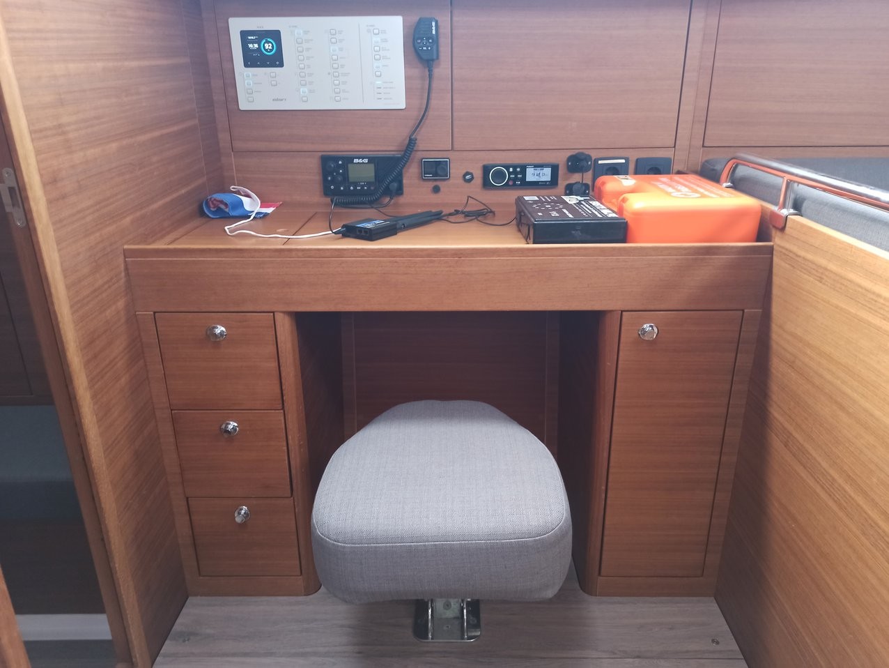 Elan Impression 45.1, AirTime 2 | Yacht Charter Croatia