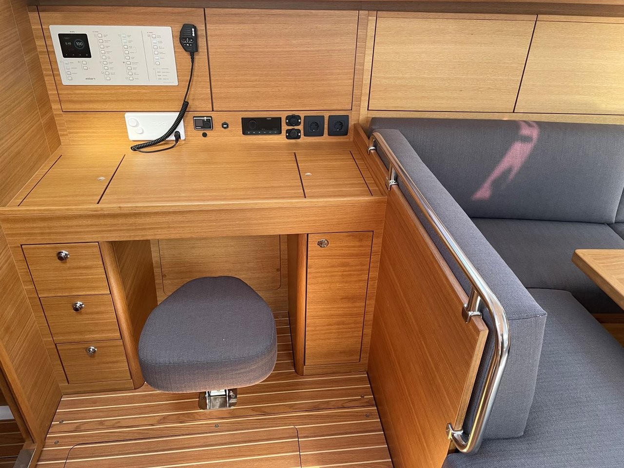 Elan Impression 45.1, Tattoo | Yacht Charter Croatia