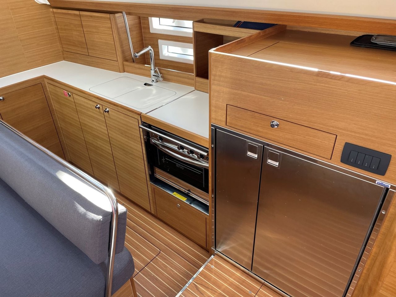 Elan Impression 45.1, Tattoo | Yacht Charter Croatia