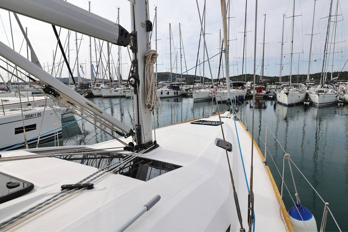 Elan Impression 45.1, Top Gun | Yacht Charter Croatia