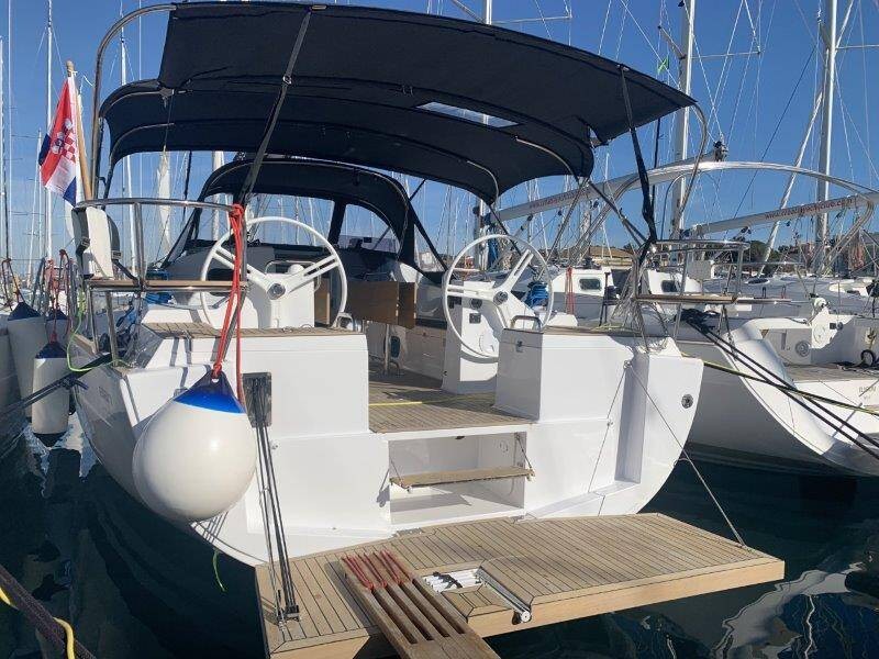 Elan Impression 45.1, Lena | Yacht Charter Croatia