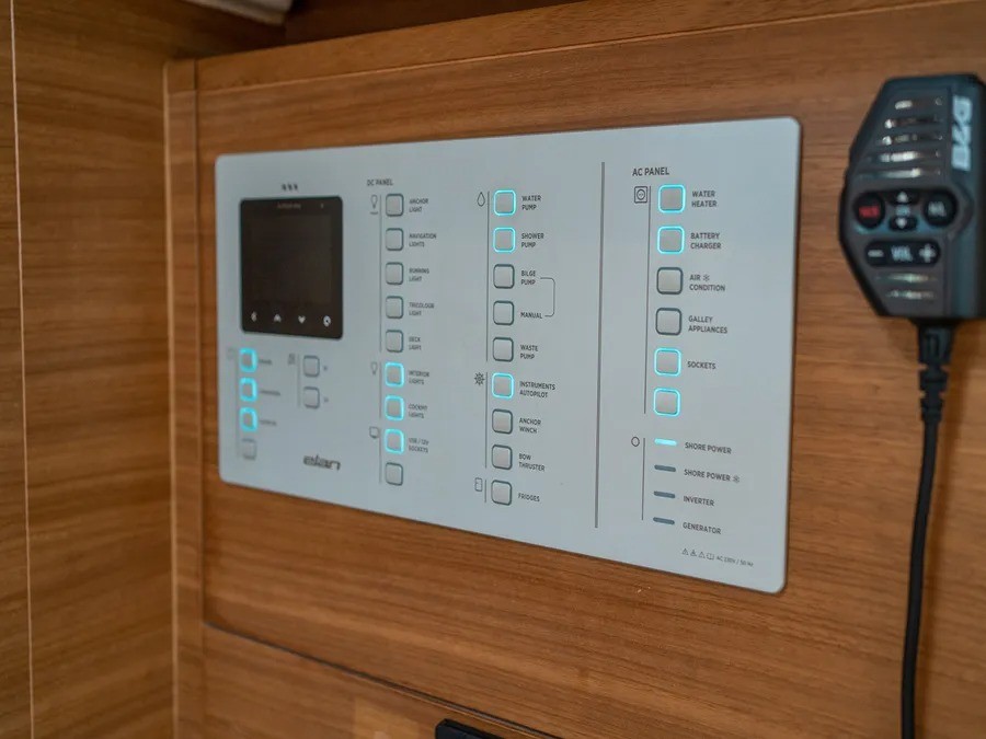 Elan Impression 45.1, Soleos | Yacht Charter Croatia