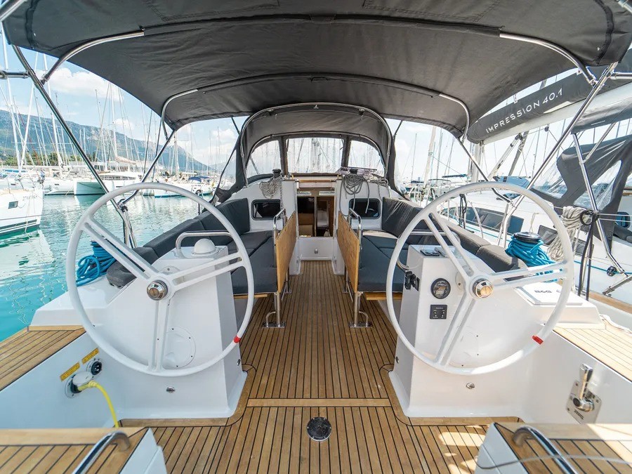 Elan Impression 45.1, Soleos | Yacht Charter Croatia
