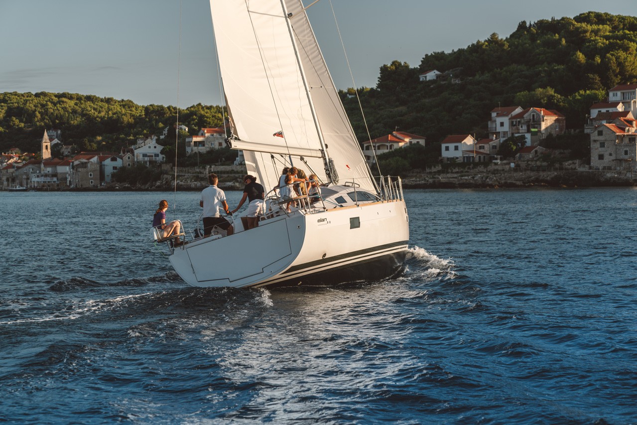 Elan Impression 45.1, Perun | Noleggio di Yacht Croazia