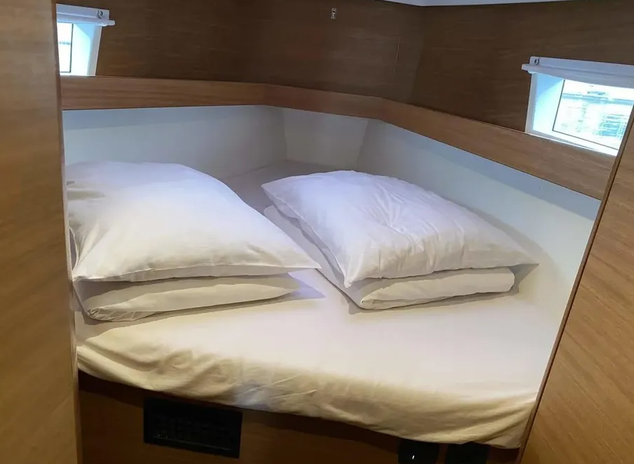Elan Impression 45.1, Josi | Yacht Charter Croatia