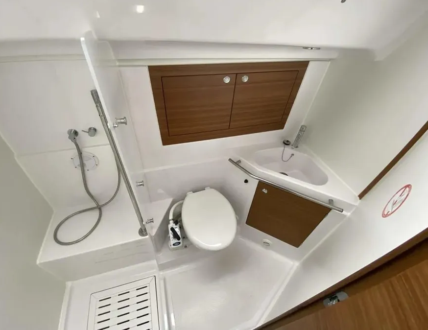 Elan Impression 45.1, Josi | Yacht Charter Croatia