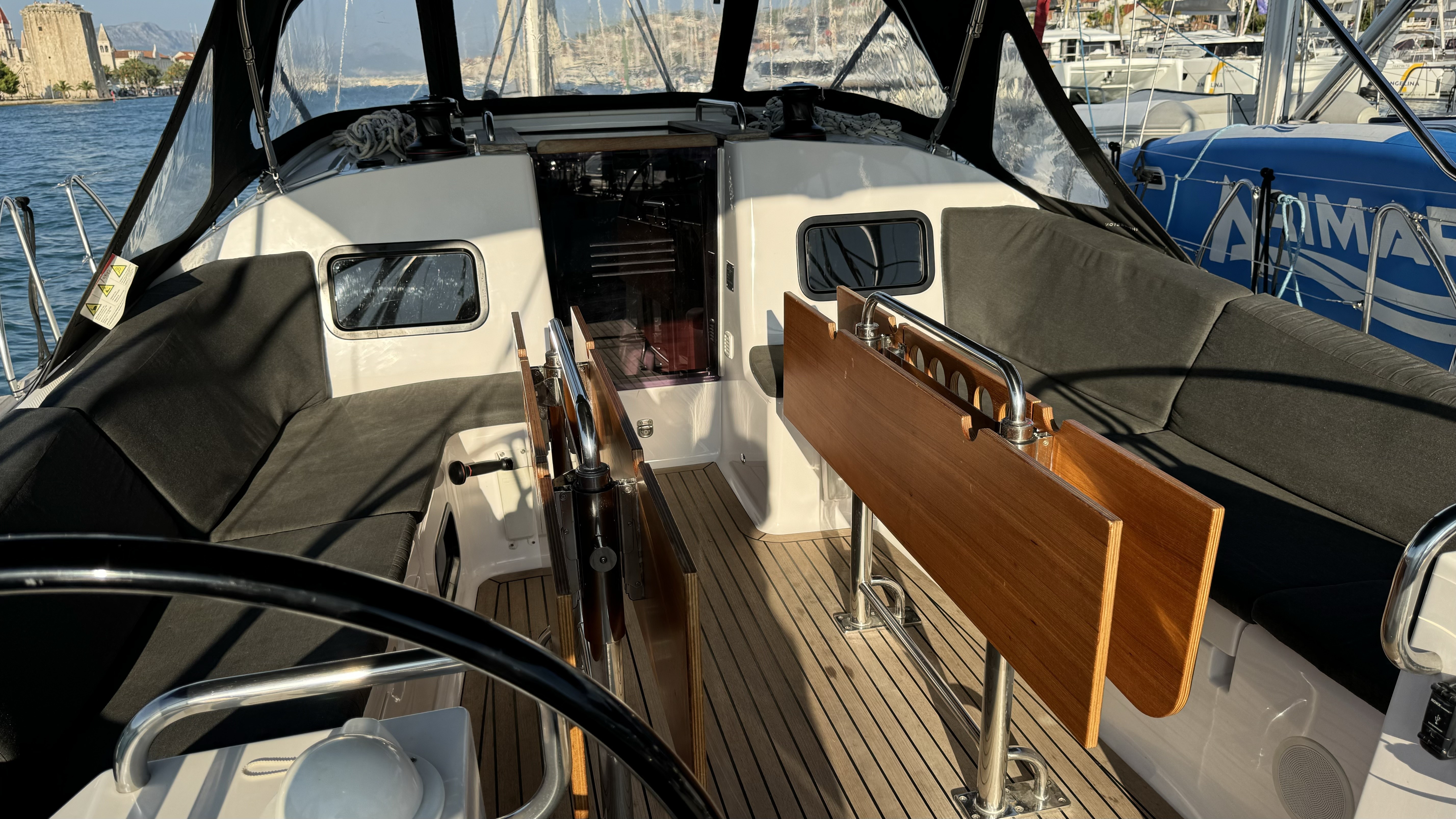 Elan Impression 45.1, Ziggy | Yacht Charter Croatia