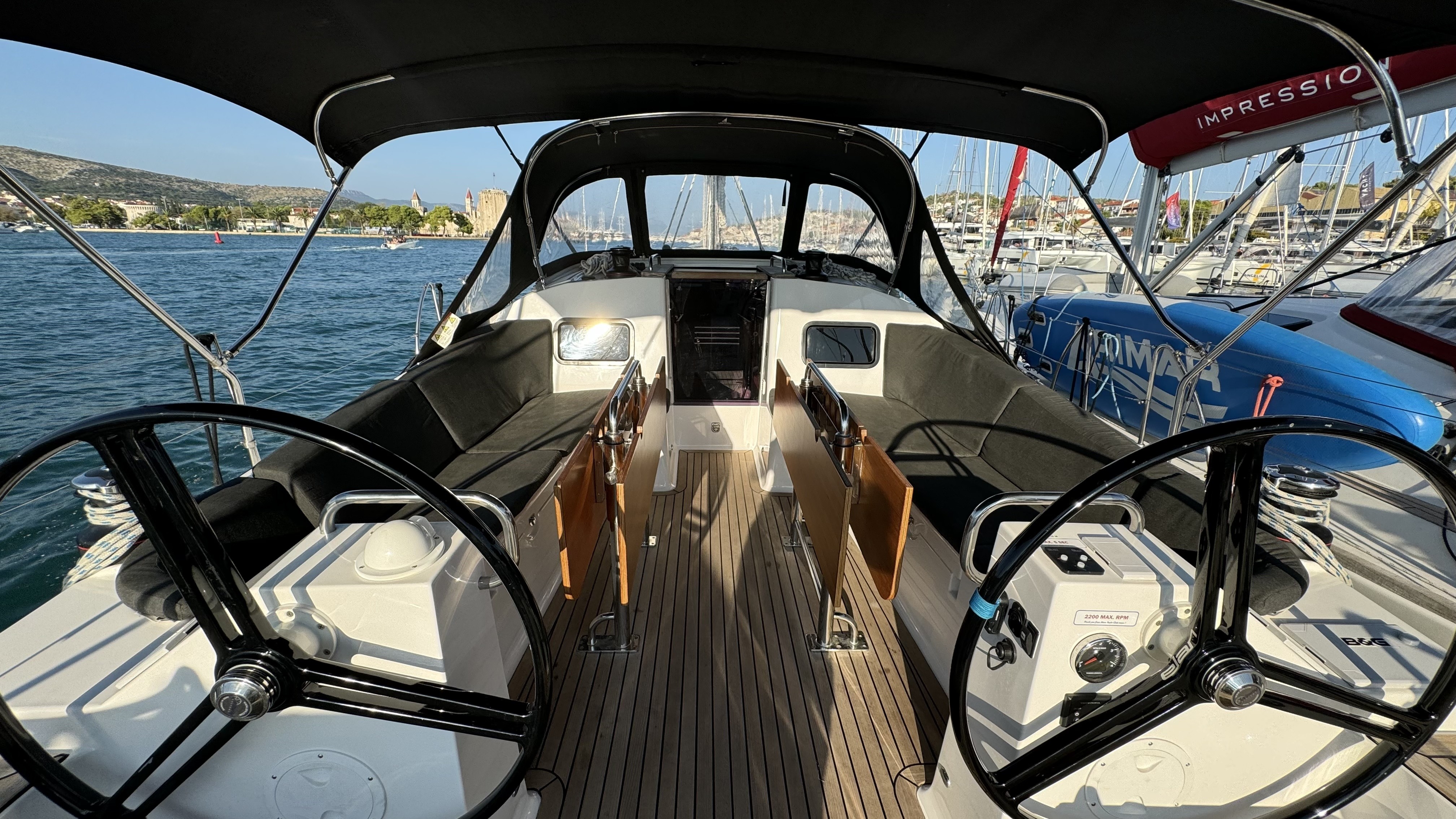 Elan Impression 45.1, Ziggy | Yacht Charter Croatia