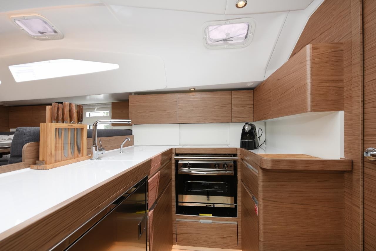 Elan Impression 50, Mojito | Yacht Charter Croatia