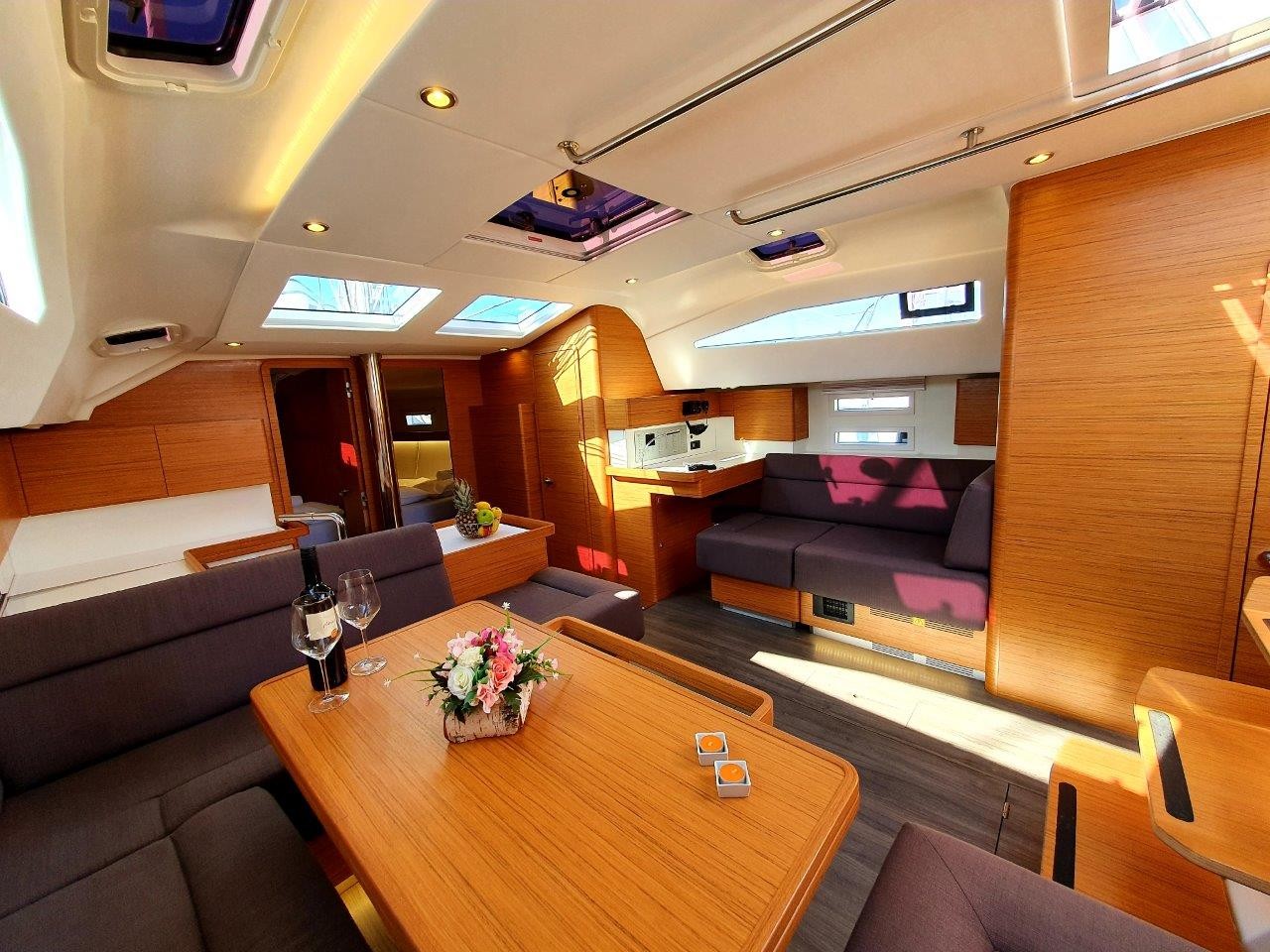 Elan Impression 50, Suzy | Yacht Charter Croatia