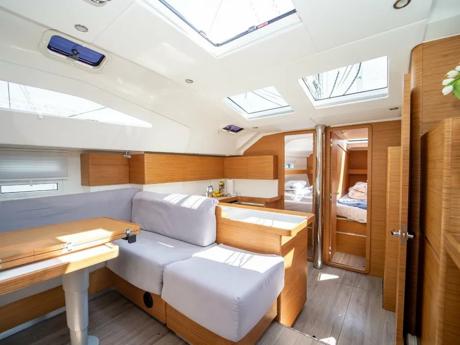 Elan Impression 50, Cupcake | Yacht Charter Croatia
