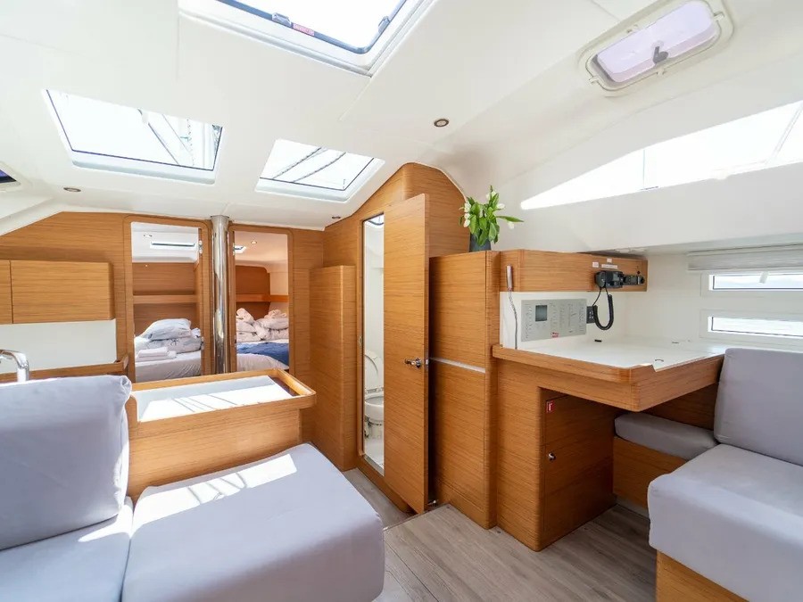 Elan Impression 50, Cupcake | Yacht Charter Croatia