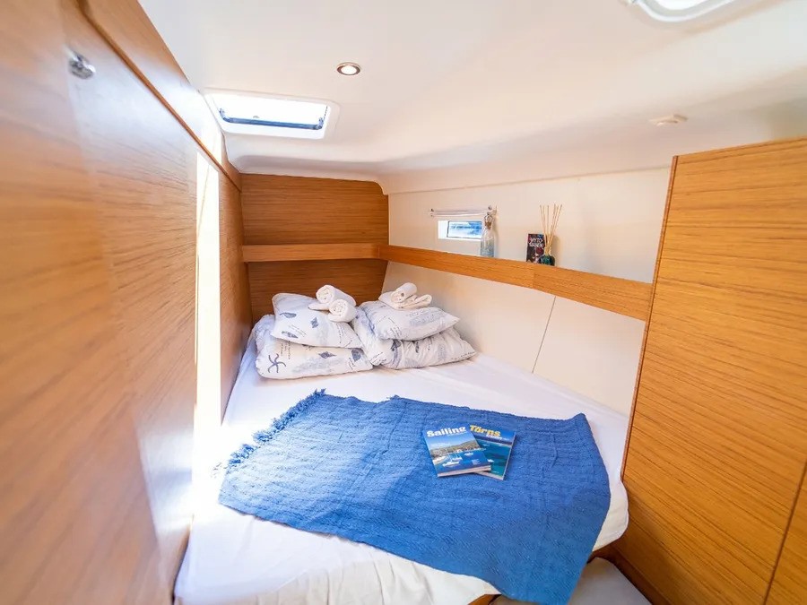 Elan Impression 50, Cupcake | Yacht Charter Croatia