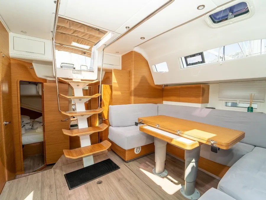 Elan Impression 50, Cupcake | Yacht Charter Croatia