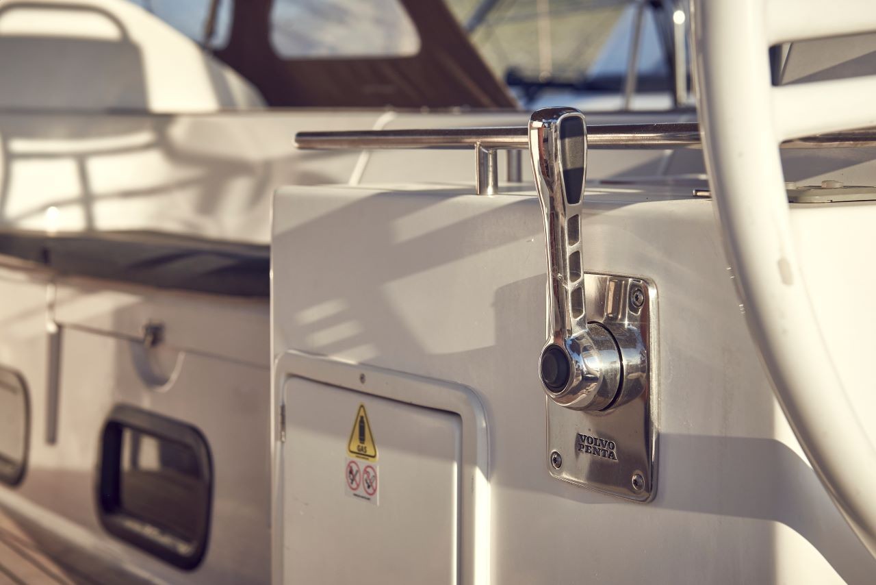 Elan Impression 50, Friends | Yacht Charter Croatia