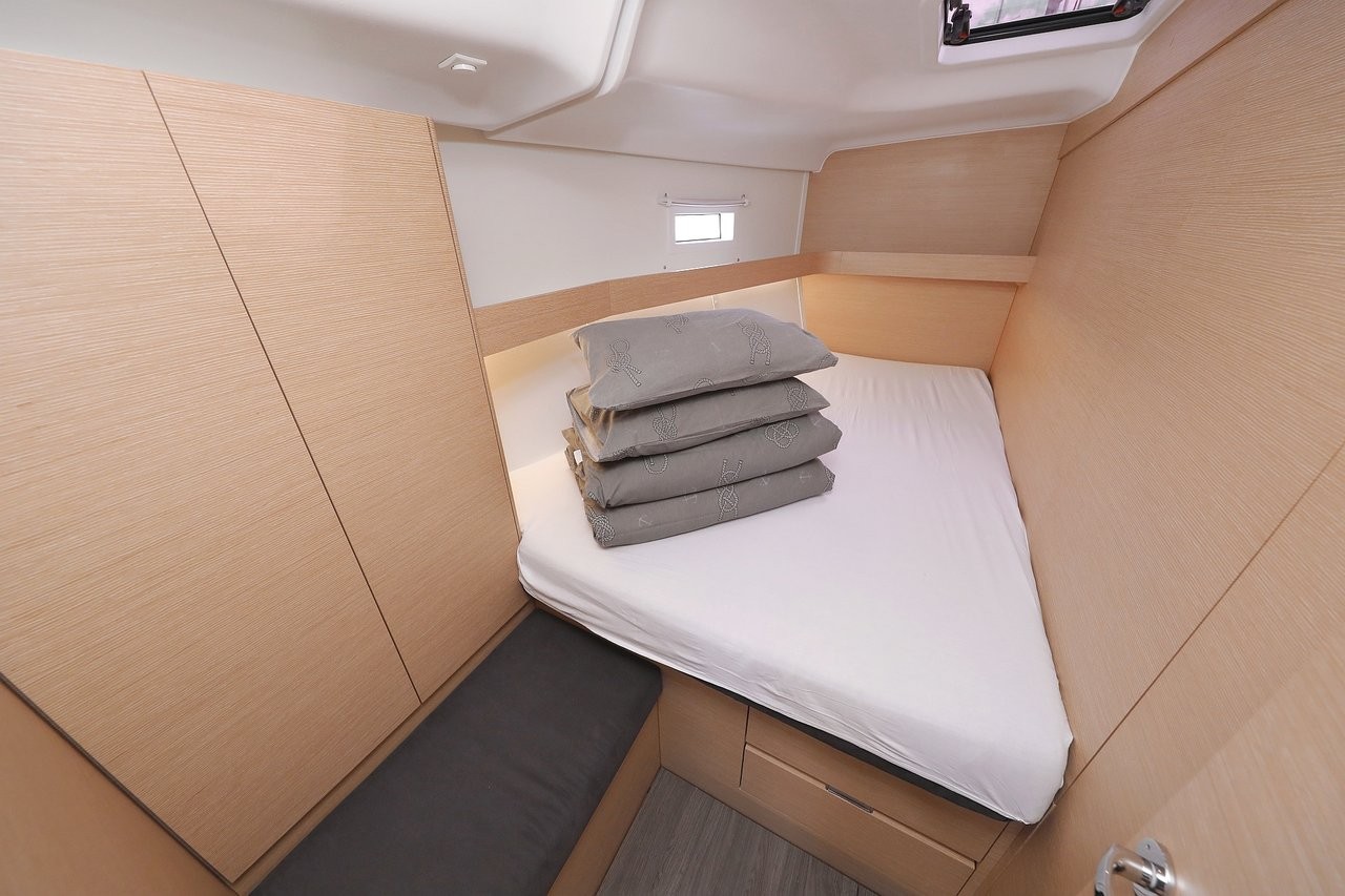 Elan Impression 50, Abena | Yacht Charter Croatia