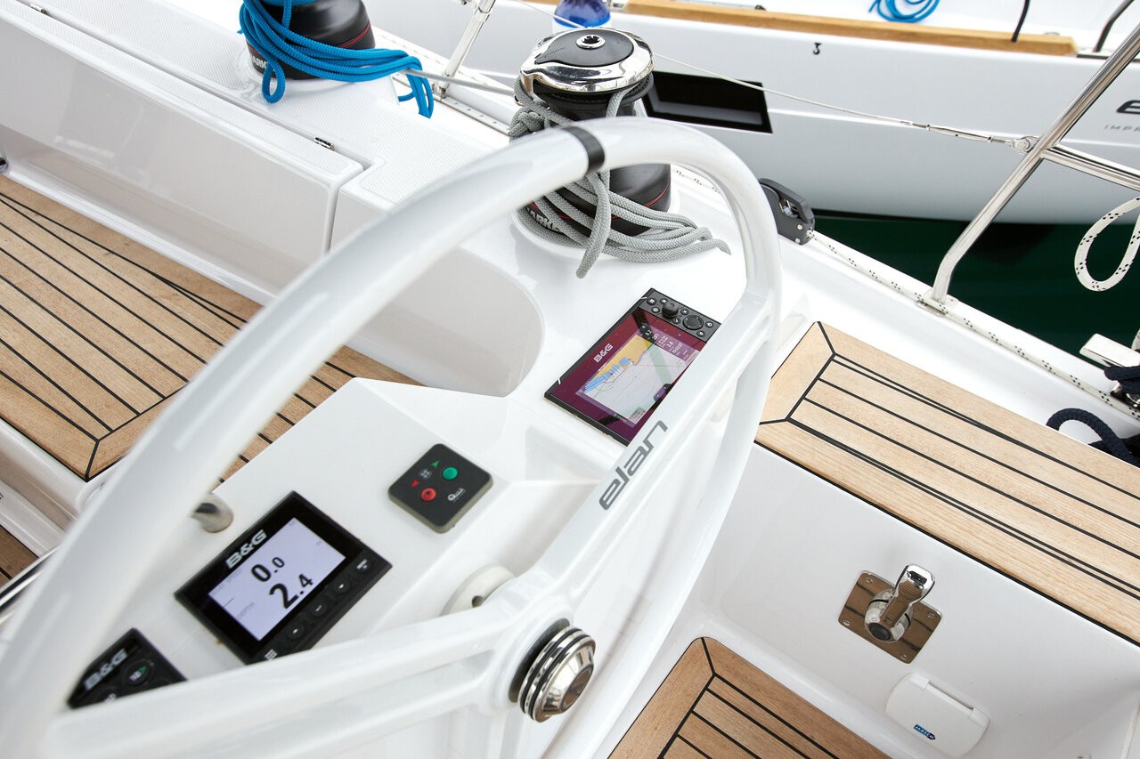 Elan Impression 50.1, Lija | Yacht Charter Croatia