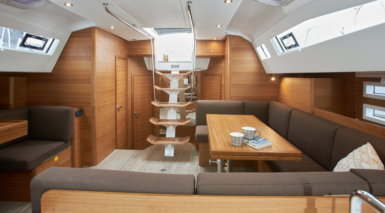 Elan Impression 50.1, Lija | Yacht Charter Croatia