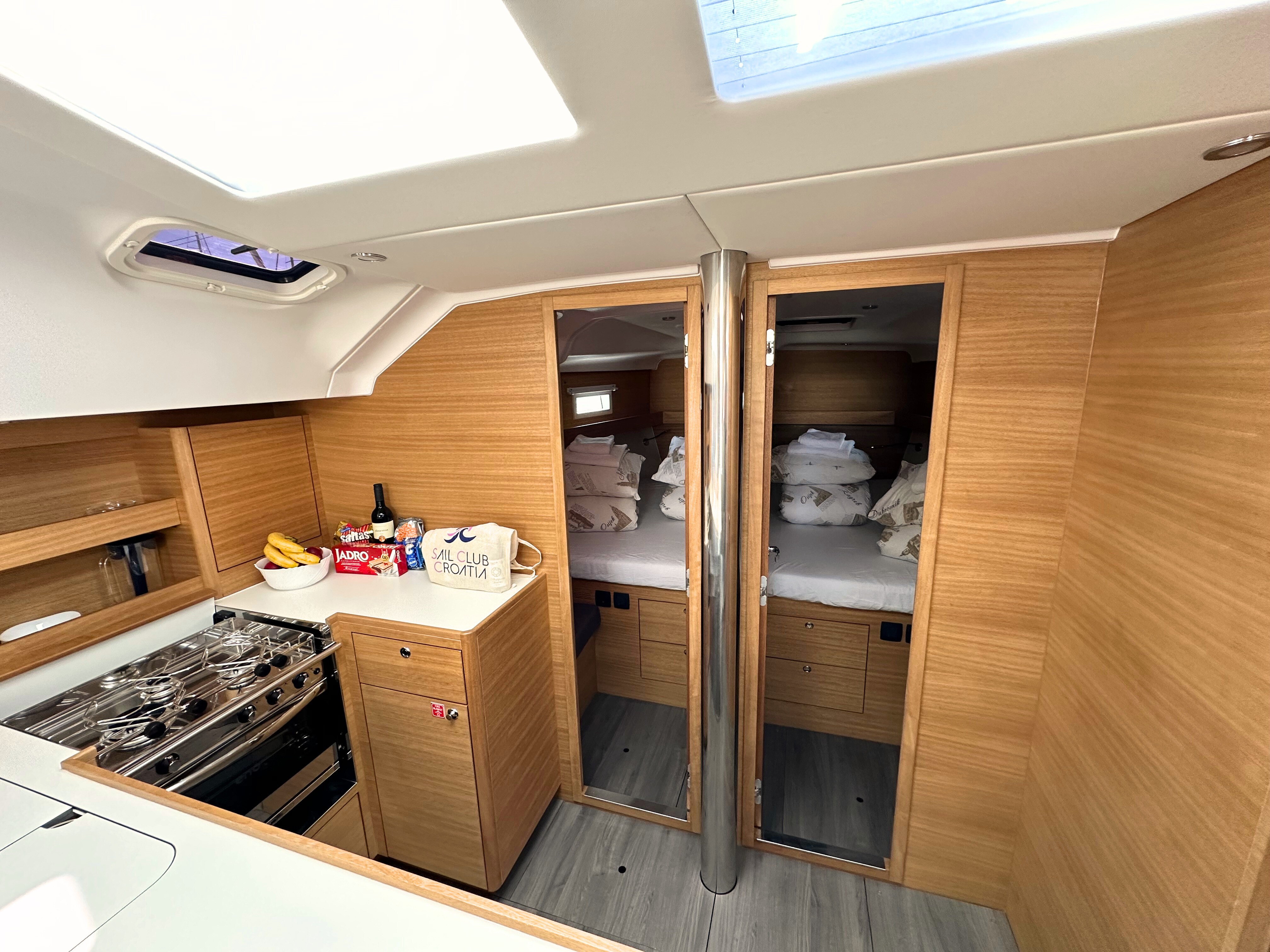 Elan Impression 50.1, Seaduction | Yacht Charter Croatia