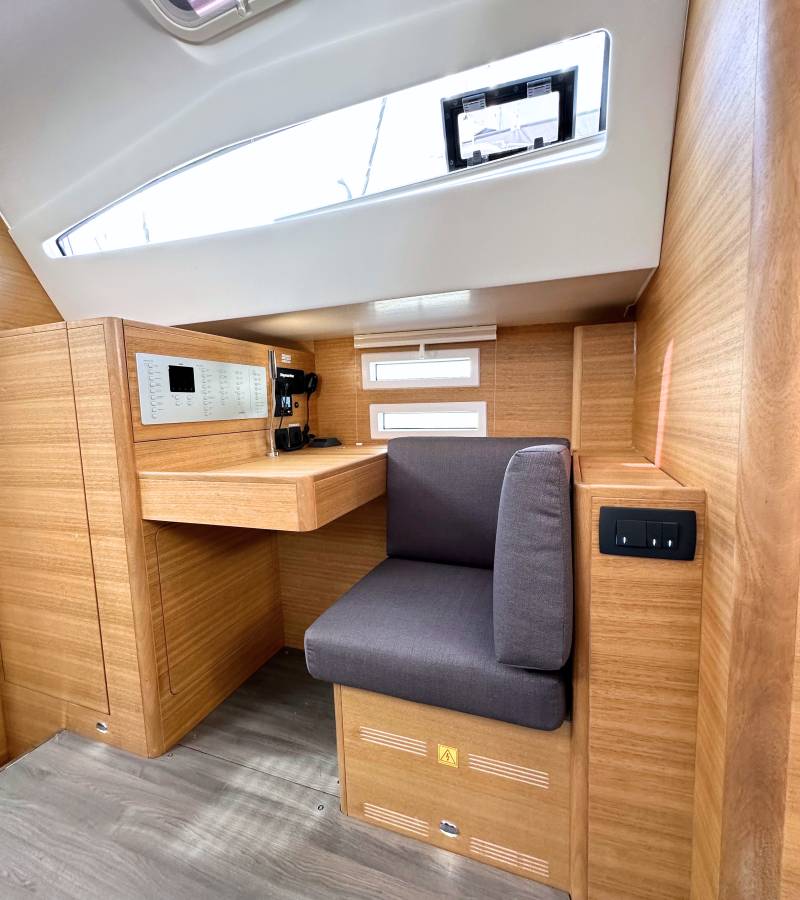 Elan Impression 50.1, Seaduction | Yacht Charter Croatia