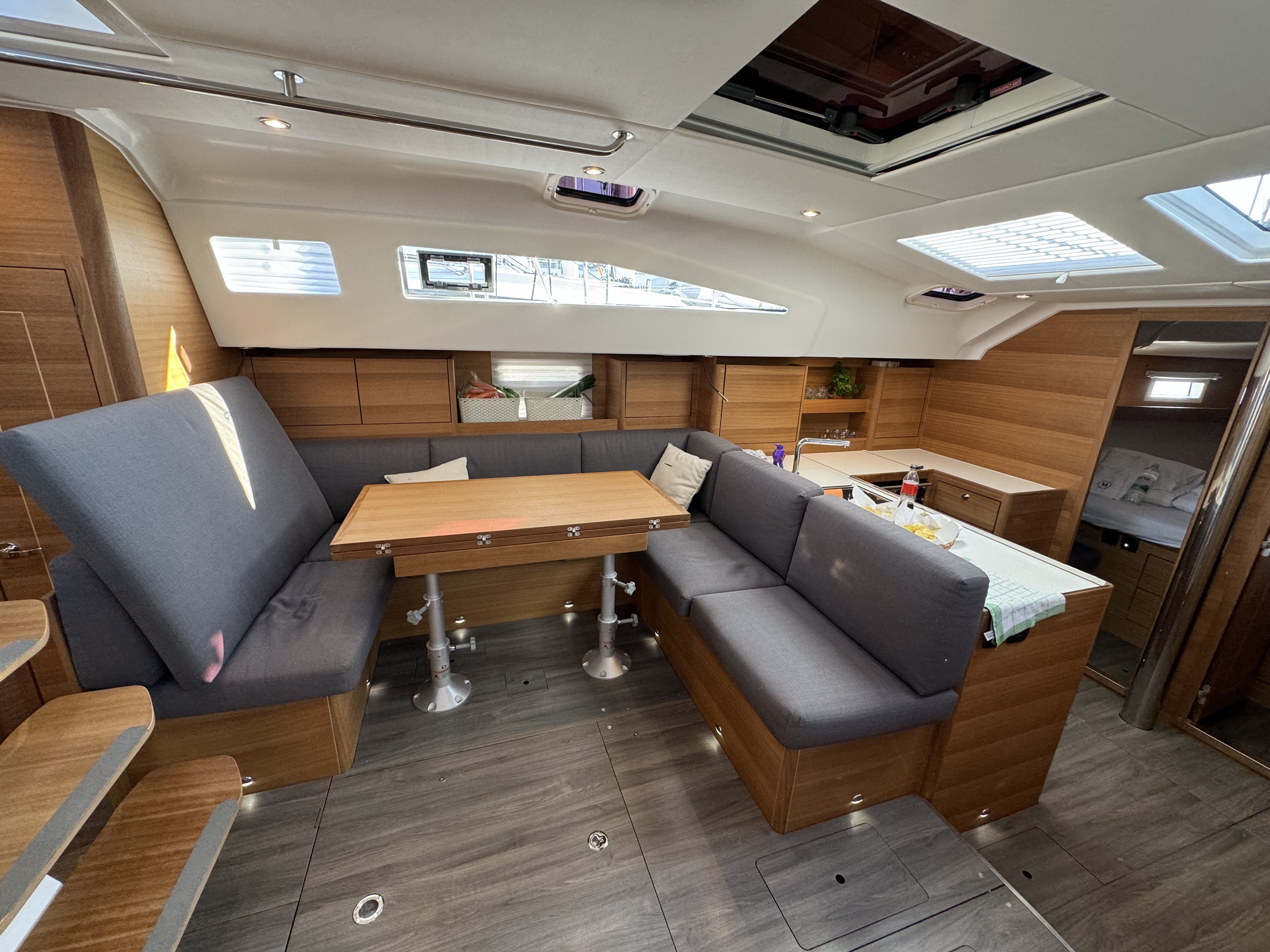 Elan Impression 50.1, Epetion | Yacht Charter Croatia