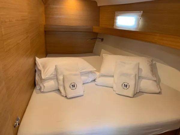 Elan Impression 50.1, Long Island | Yacht Charter Croatia