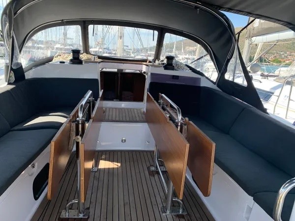 Elan Impression 50.1, Long Island | Yacht Charter Croatia