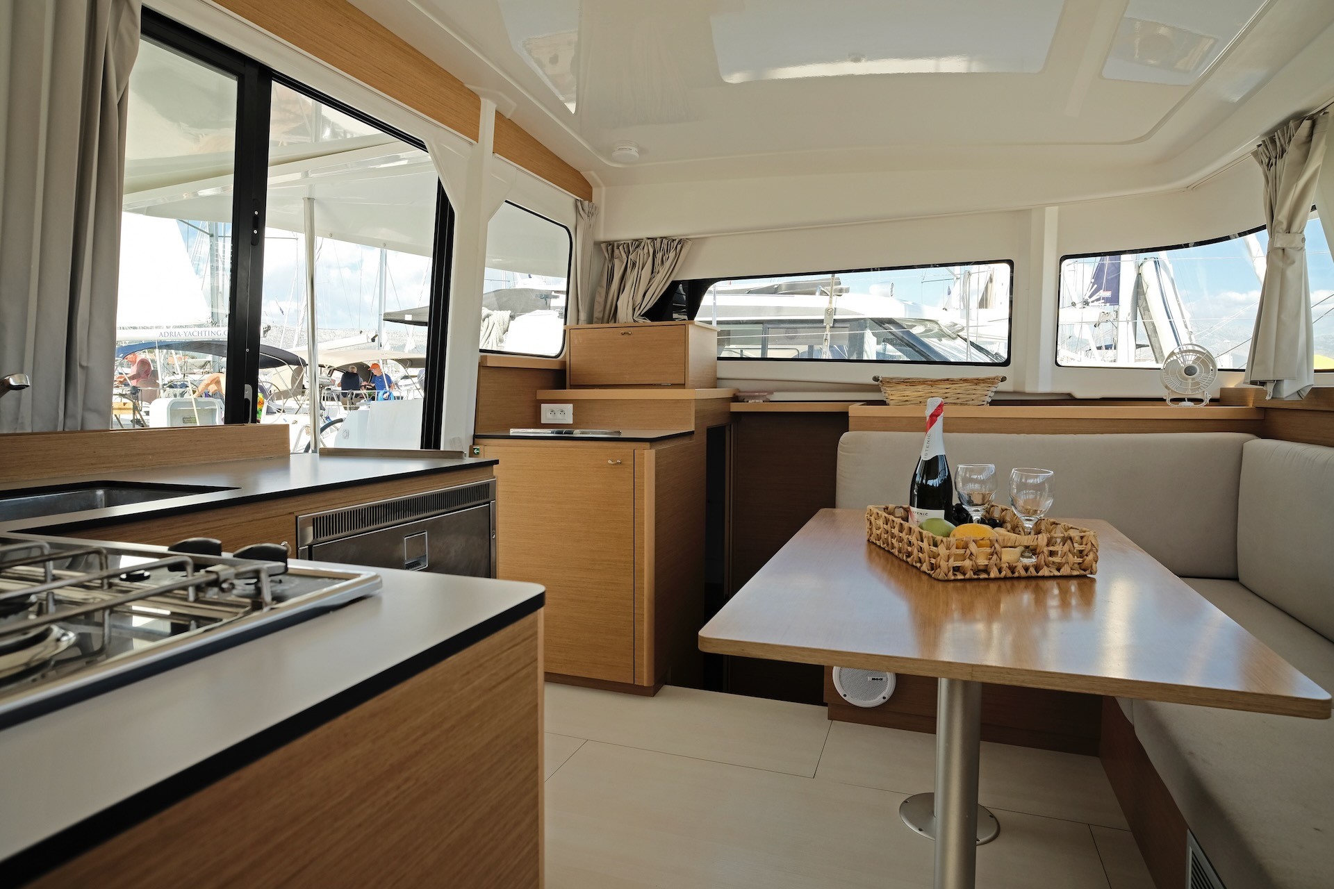 Excess 11, Bronze Kiss | Yacht Charter Croatia