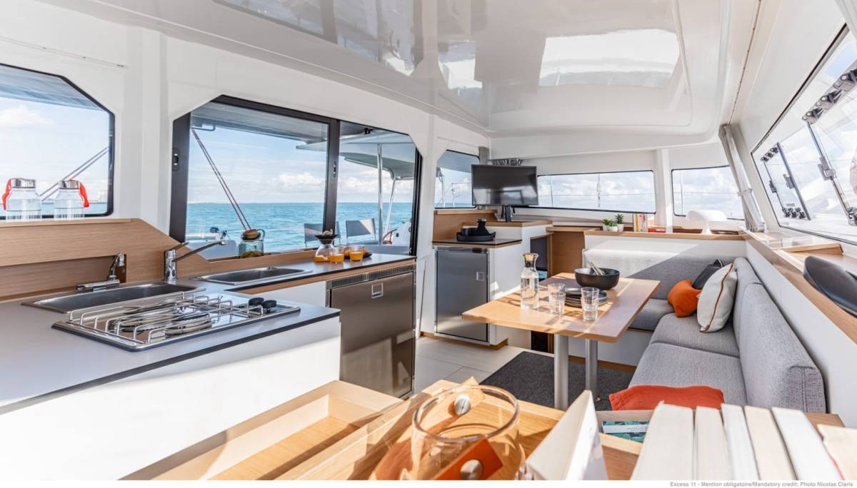 Excess 11, TWINKLING | Yacht Charter Croatia