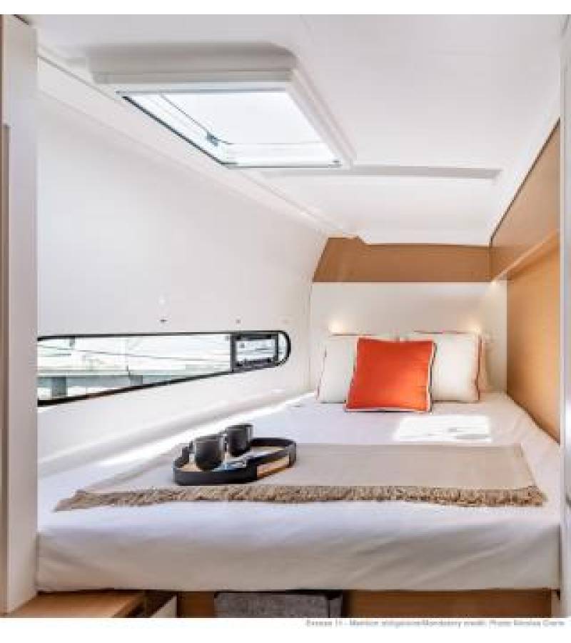 Excess 11, TWINKLING | Yacht Charter Croatia