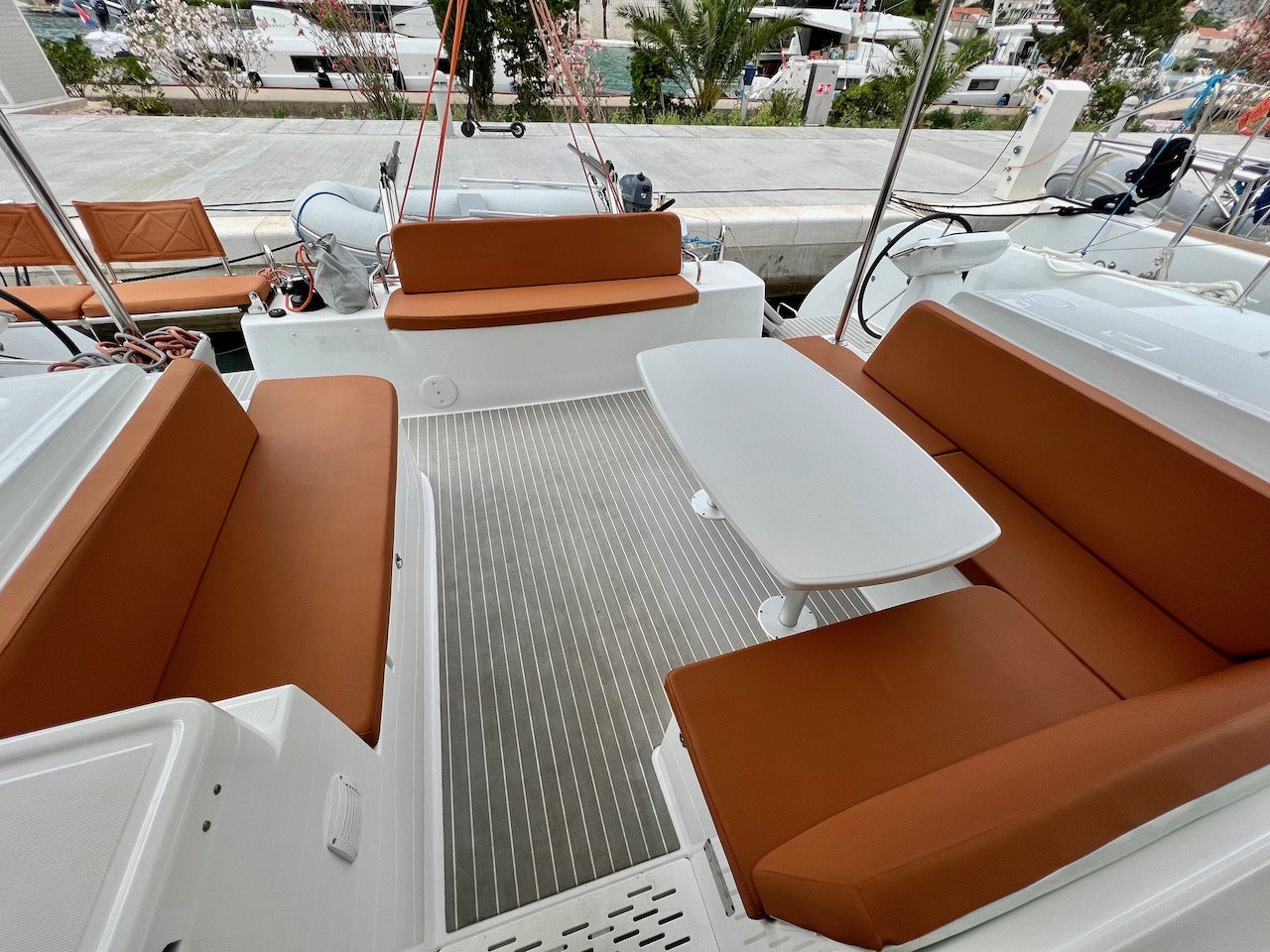 Excess 12, Silver Kiss | Noleggio di Yacht Croazia