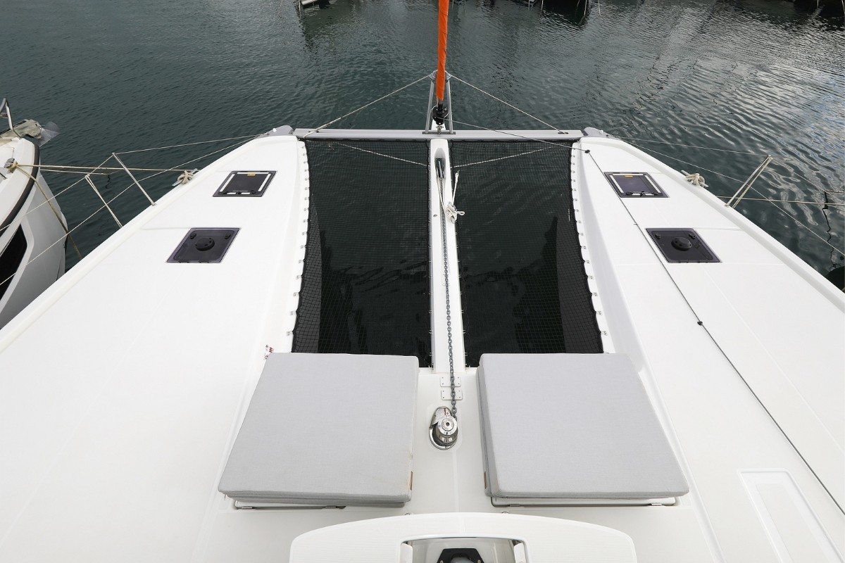 Excess 14, Windhunter | Yacht Charter Croatia