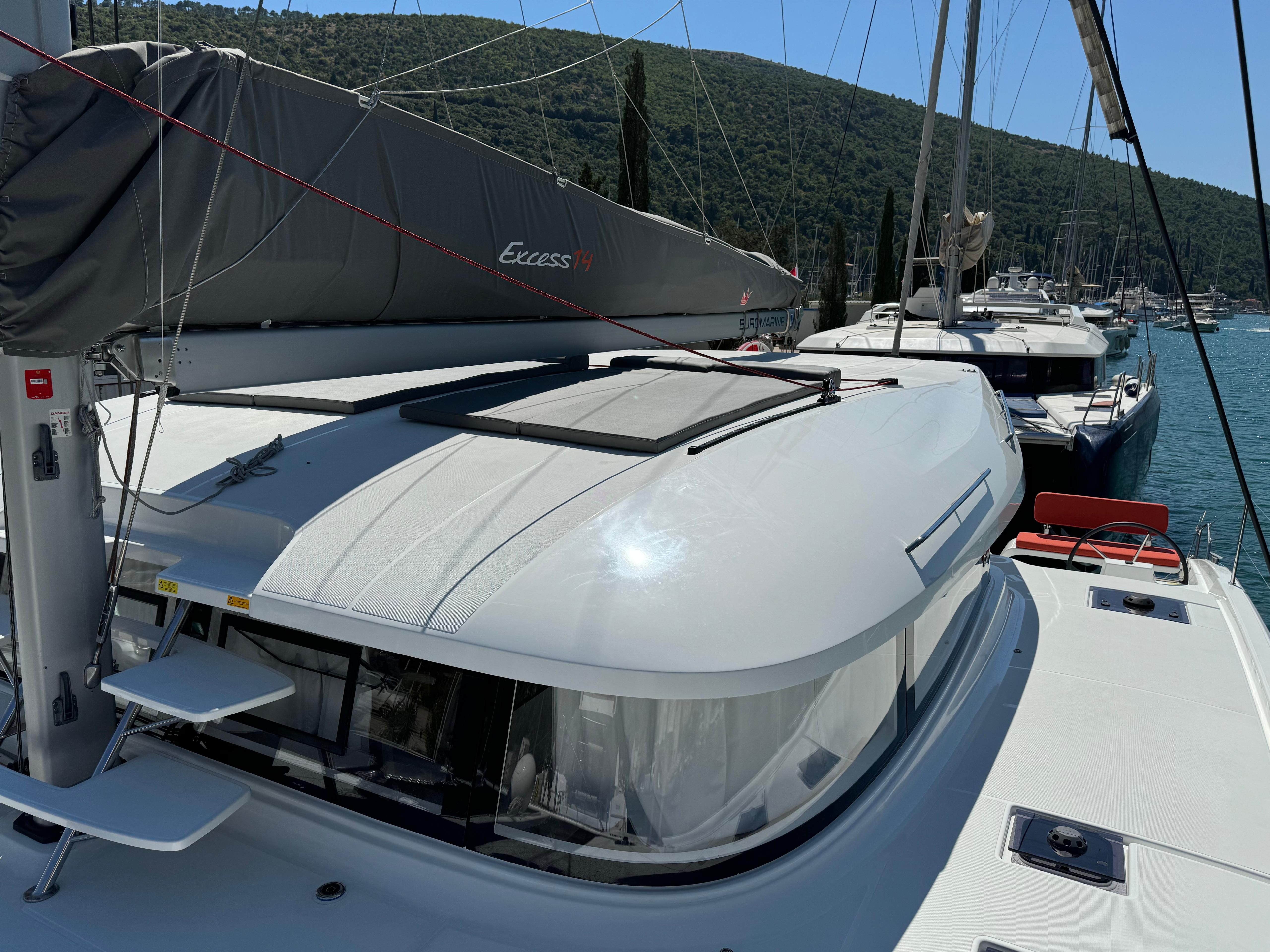 Excess 14, Blue Kiss | Yacht Charter Croatia