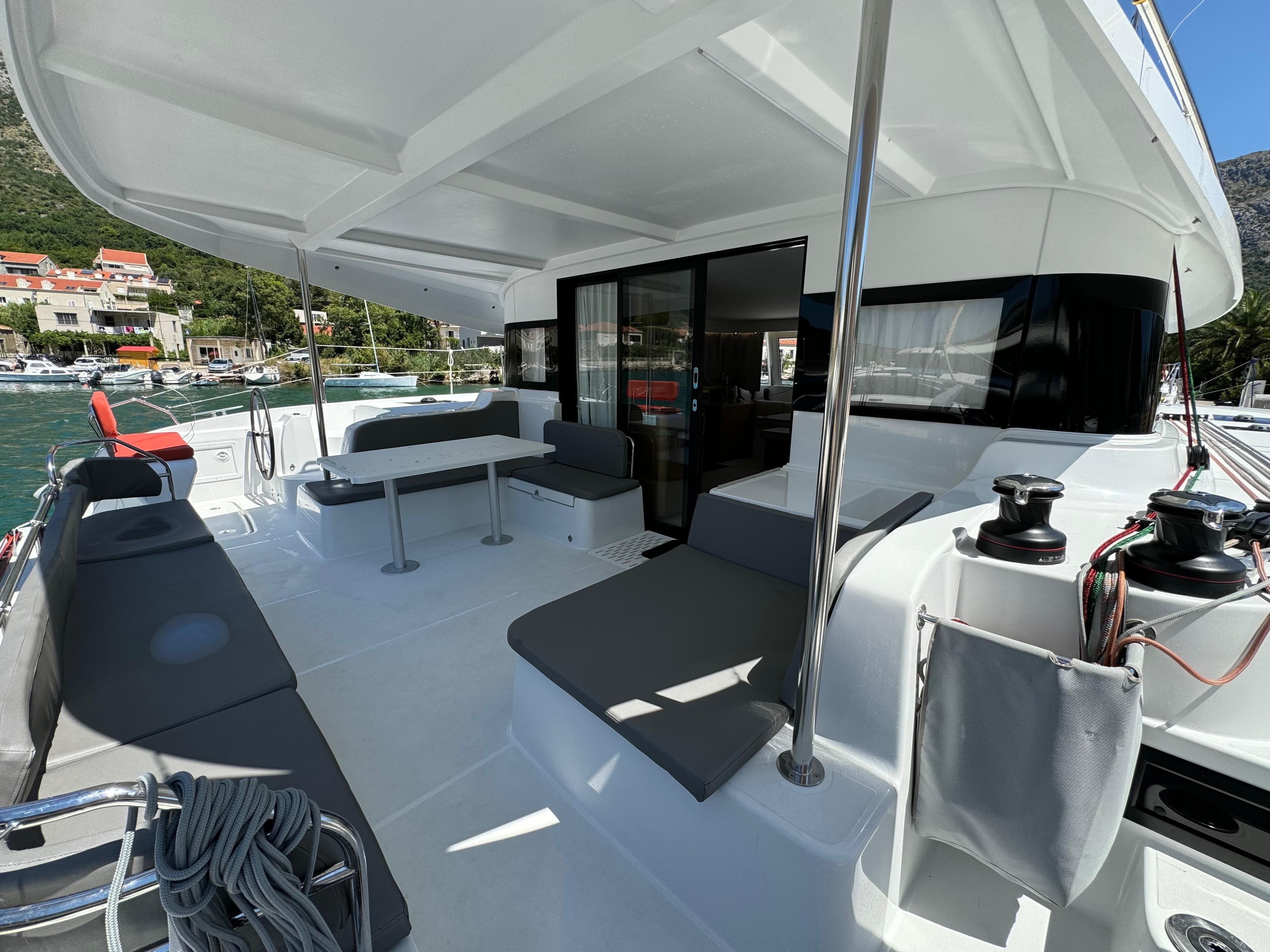 Excess 14, Blue Kiss | Yacht Charter Croatia