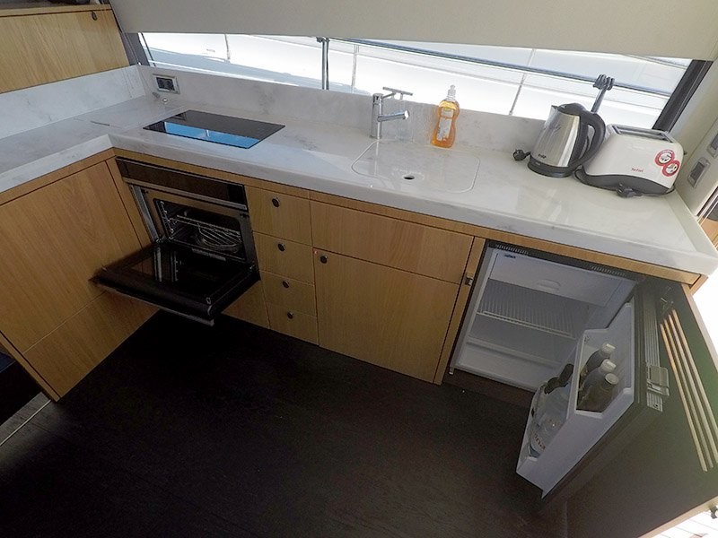 Fairline Squadron 50, Get Lucky | Yacht Charter Croatia