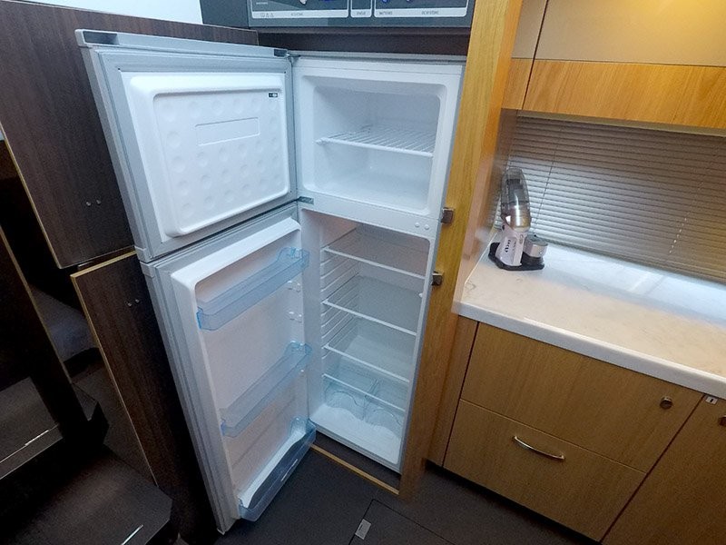 Fairline Squadron 50, Get Lucky | Yacht Charter Croatia