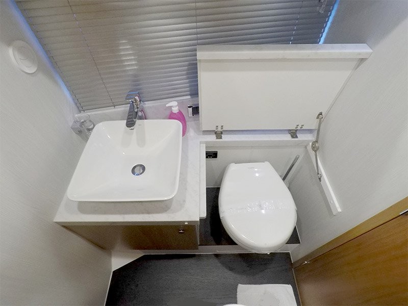 Fairline Squadron 50, Get Lucky | Yacht Charter Croatia