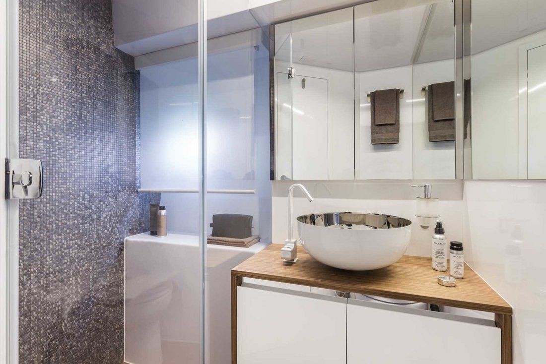 Ferretti Yachts 450, Lady Esmeralda | Yachtcharter Kroatien