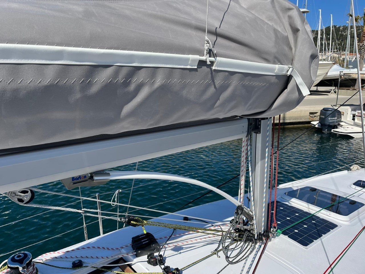 First 27, Šuferina | Yacht Charter Croatia