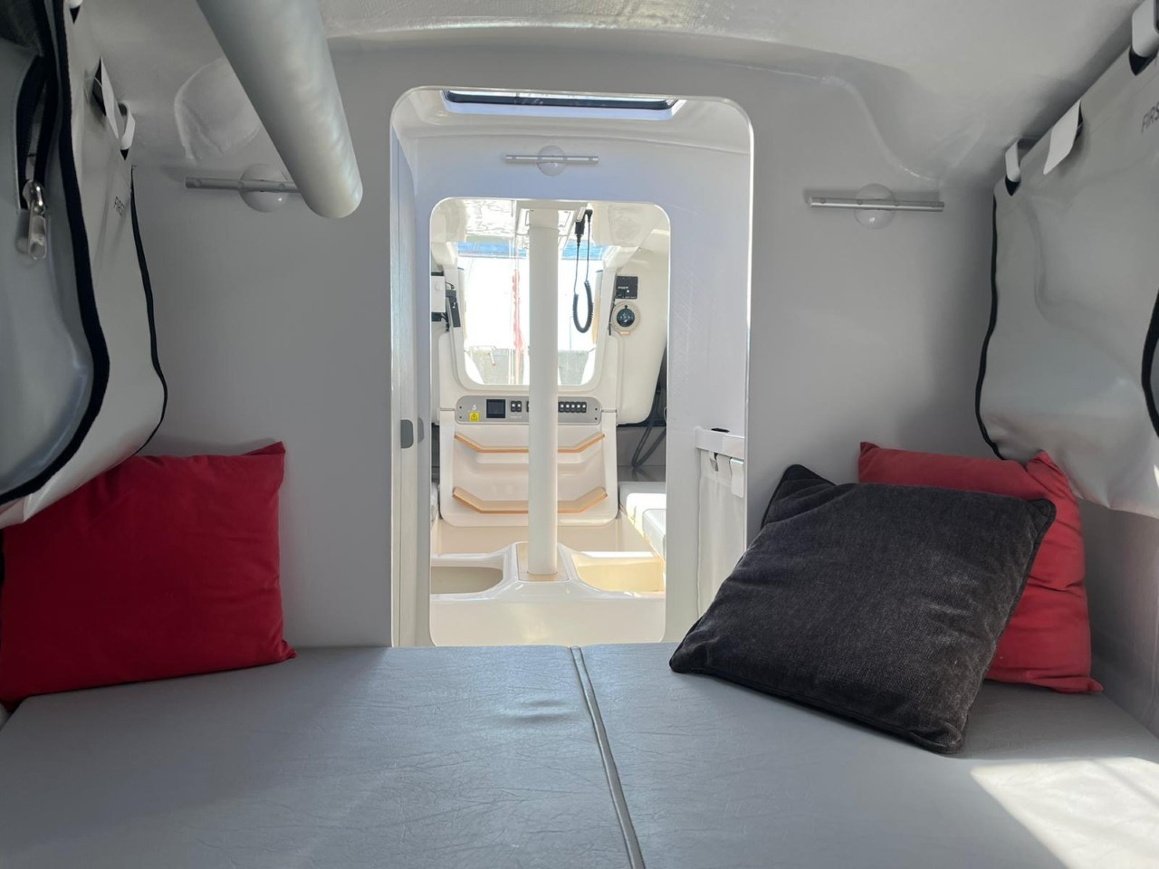 First 27, Šuferina | Yacht Charter Croatia