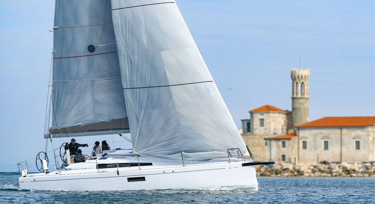 First 36, March | Yachtcharter Kroatien