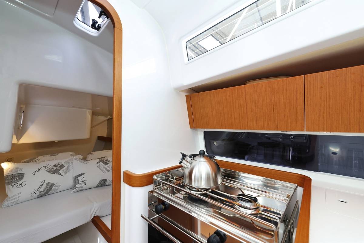 First 36, March | Yachtcharter Kroatien