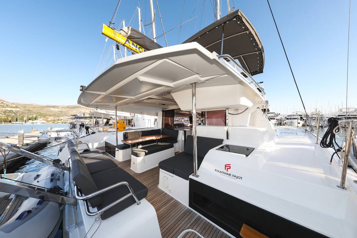 Fountaine Pajot Astrea 42 Quatuor, Macho | Yacht Charter Croatia