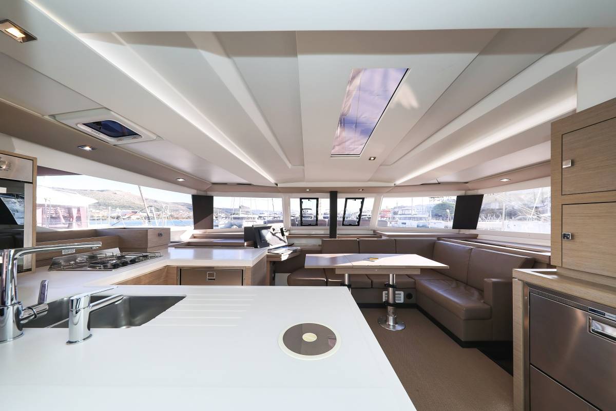Fountaine Pajot Astrea 42 Quatuor, Macho | Yacht Charter Croatia